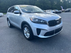 Used 2020 Kia Sorento 4d SUV FWD LX V6 at One Stop Auto Sales near Macon, GA