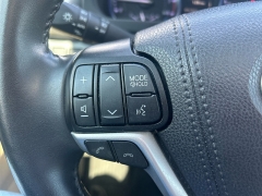 Used 2019 Toyota Highlander 4d SUV FWD XLE at One Stop Auto Sales near Macon, GA