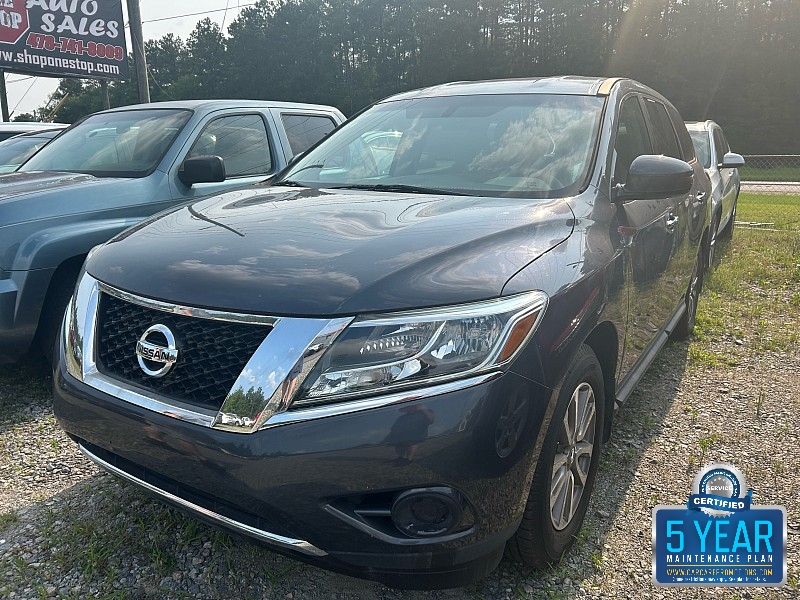 Used 2014  Nissan Pathfinder 4d SUV 4WD S at One Stop Auto Sales near Macon, GA
