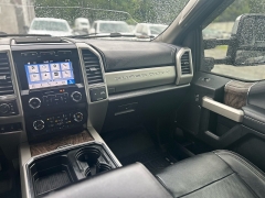 Used 2019 Ford Super Duty F-250 4WD Crew Cab Lariat at One Stop Auto Sales near Macon, GA