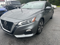 Used 2020 Nissan Altima 4d Sedan FWD 2.5L SL at One Stop Auto Sales near Macon, GA