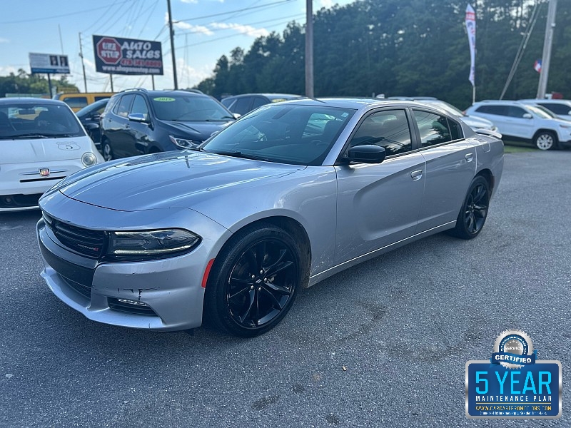 Used 2017 Dodge Charger 4d Sedan SXT at One Stop Auto Sales near Macon, GA
