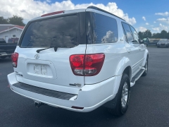 Used 2005 Toyota Sequoia 4d SUV RWD SR5 at One Stop Auto Sales near Macon, GA