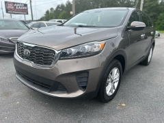 Used 2019 Kia Sorento 4d SUV FWD LX I4 at One Stop Auto Sales near Macon, GA