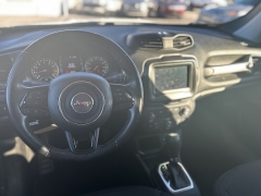 Used 2018 Jeep Renegade 4d SUV FWD Latitude Altitude at One Stop Auto Sales near Macon, GA