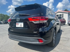 Used 2019 Toyota Highlander 4d SUV FWD XLE at One Stop Auto Sales near Macon, GA