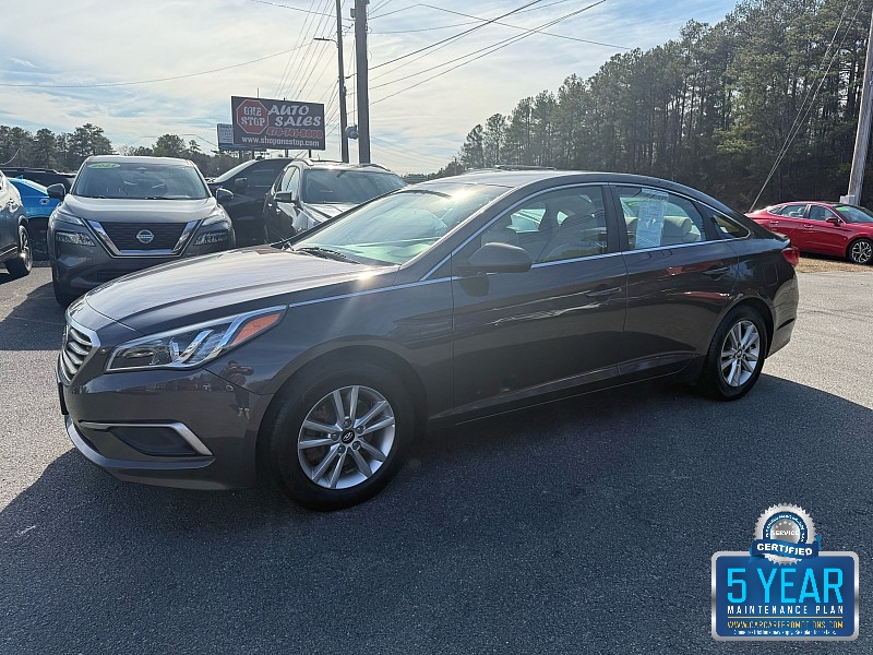 Used 2016  Hyundai Sonata 4d Sedan SE at One Stop Auto Sales near Macon, GA