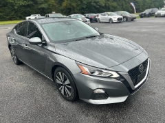 Used 2020 Nissan Altima 4d Sedan FWD 2.5L SL at One Stop Auto Sales near Macon, GA