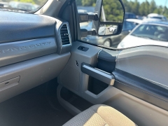 Used 2017 Ford Super Duty F-250 4WD Crew Cab XLT at One Stop Auto Sales near Macon, GA