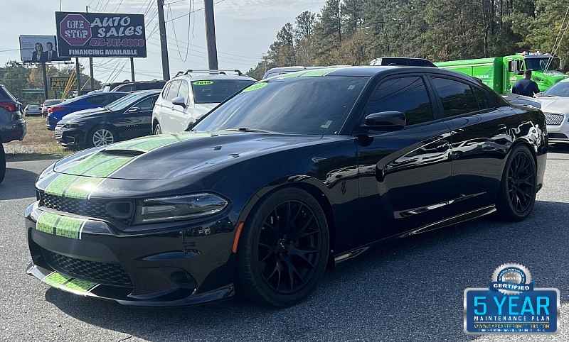 Used 2019  Dodge Charger 4d Sedan RWD R/T at One Stop Auto Sales near Macon, GA