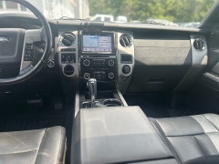Used 2017 Ford Expedition 4d SUV 2WD Limited at One Stop Auto Sales near Macon, GA