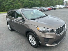 Used 2019 Kia Sorento 4d SUV FWD LX I4 at One Stop Auto Sales near Macon, GA