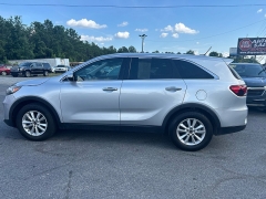 Used 2020 Kia Sorento 4d SUV FWD LX V6 at One Stop Auto Sales near Macon, GA
