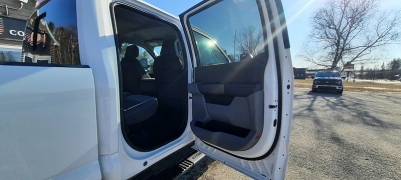 Used 2023  Ford Super Duty F-350 4WD XLT Crew Cab SRW 6&period;75' Box at North Country Auto near Presque Isle&comma; ME