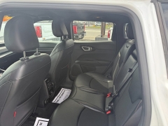 Used 2024  Jeep Compass Trailhawk 4x4 at North Country Auto near Presque Isle&comma; ME