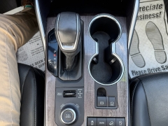 Used 2020  Toyota Highlander 4d SUV AWD Platinum at North Country Auto near Presque Isle, ME