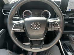 Used 2023 Toyota Highlander XLE AWD at North Country Auto near Presque Isle, ME