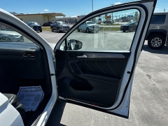 Used 2022 Volkswagen Tiguan 2.0T SE 4MOTION at North Country Auto near Presque Isle, ME