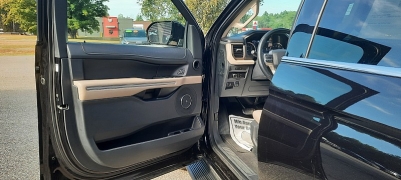 Used 2024  Ford Expedition Limited 4x4 at North Country Auto near Presque Isle, ME