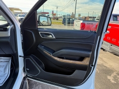 Used 2020  GMC Yukon XL 4d SUV 4WD Denali at North Country Auto near Presque Isle, ME