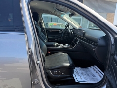 Used 2025  Genesis GV80 2&period;5T Standard AWD at North Country Auto near Presque Isle&comma; ME