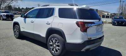 Used 2023  GMC Acadia AWD 4dr SLT at North Country Auto near Presque Isle, ME