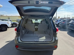 Used 2019  Toyota Highlander 4d SUV AWD XLE at North Country Auto near Presque Isle, ME