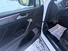 Used 2022  Volkswagen Tiguan 2&period;0T SE R-Line Black 4MOTION at North Country Auto near Presque Isle&comma; ME