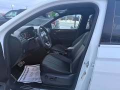 Used 2022  Volkswagen Tiguan 2&period;0T SE R-Line Black 4MOTION at North Country Auto near Presque Isle&comma; ME