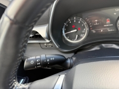 Used 2020  Toyota Highlander 4d SUV AWD Platinum at North Country Auto near Presque Isle, ME