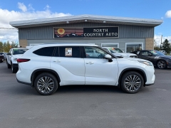  2020 Toyota Highlander 4d SUV AWD Platinum at North Country Auto near Presque Isle, ME