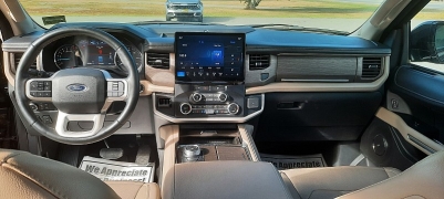 Used 2024  Ford Expedition Limited 4x4 at North Country Auto near Presque Isle, ME