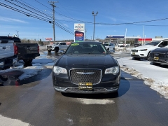Used 2018  Chrysler 300 4d Sedan RWD Limited at North Country Auto near Presque Isle&comma; ME