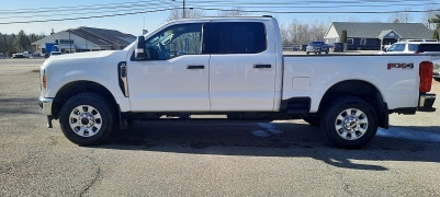 Used 2023  Ford Super Duty F-350 4WD XLT Crew Cab SRW 6&period;75' Box at North Country Auto near Presque Isle&comma; ME