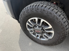 Used 2024  GMC Sierra 2500HD 4WD Crew Cab 159" SLT Dsl at North Country Auto near Presque Isle&comma; ME