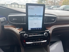 Used 2022  Ford Explorer King Ranch 4WD at North Country Auto near Presque Isle&comma; ME