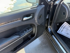 Used 2018  Chrysler 300 4d Sedan RWD Limited at North Country Auto near Presque Isle&comma; ME