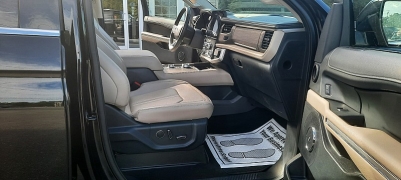 Used 2024  Ford Expedition Limited 4x4 at North Country Auto near Presque Isle, ME