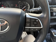 Used 2020  Toyota Highlander 4d SUV AWD Platinum at North Country Auto near Presque Isle, ME