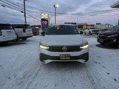 Used 2022  Volkswagen Tiguan 2&period;0T SE R-Line Black 4MOTION at North Country Auto near Presque Isle&comma; ME