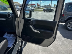 Used 2017 Jeep Wrangler Unlimited 4d Convertible Rubicon at North Country Auto near Presque Isle, ME