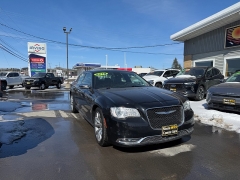 Used 2018  Chrysler 300 4d Sedan RWD Limited at North Country Auto near Presque Isle&comma; ME