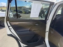 Used 2020  Toyota Highlander 4d SUV AWD Platinum at North Country Auto near Presque Isle, ME