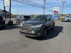 Used 2019  Toyota Highlander 4d SUV AWD XLE at North Country Auto near Presque Isle, ME