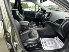 Used 2021 Jeep Cherokee Trailhawk 4x4 at North Country Auto near Presque Isle, ME