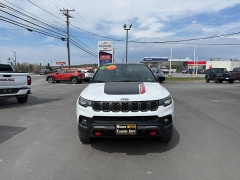 Used 2024  Jeep Compass Trailhawk 4x4 at North Country Auto near Presque Isle&comma; ME
