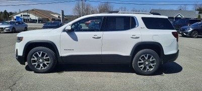 Used 2023  GMC Acadia AWD 4dr SLT at North Country Auto near Presque Isle, ME