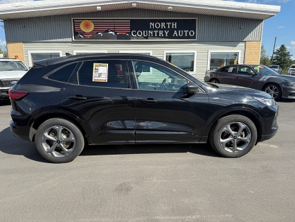 2023 Ford Escape ST-Line's photo