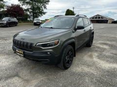Used 2021 Jeep Cherokee Trailhawk 4x4 at North Country Auto near Presque Isle, ME
