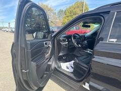 Used 2023  Ford Explorer XLT 4WD at North Country Auto near Presque Isle&comma; ME